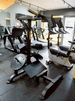 レバレッジスクワット&カーフ