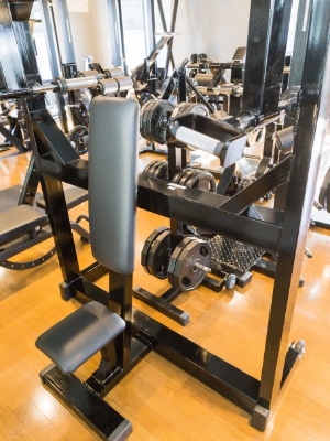 マッスルショルダープレス